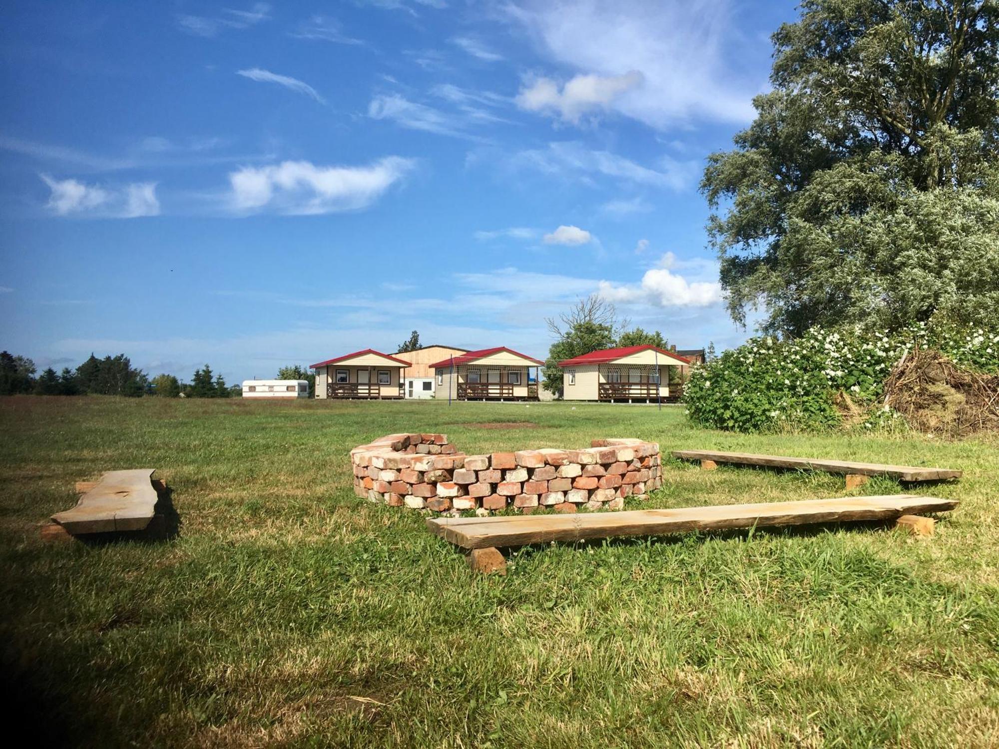 Domki Pokoje Pod Wierzba Sarbinowo Exterior foto